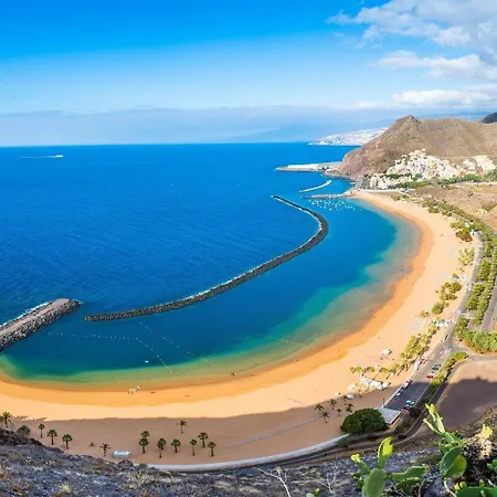 Апартаменты Luxury 3 Bedroom With Sea View Solarium Адехе
