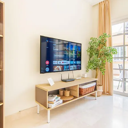 Luxury 3 Bedroom With Sea View Solarium Апартаменты