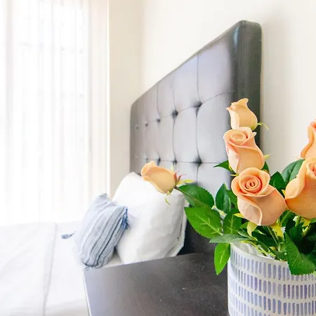 Luxury 3 Bedroom With Sea View Solarium Апартаменты *